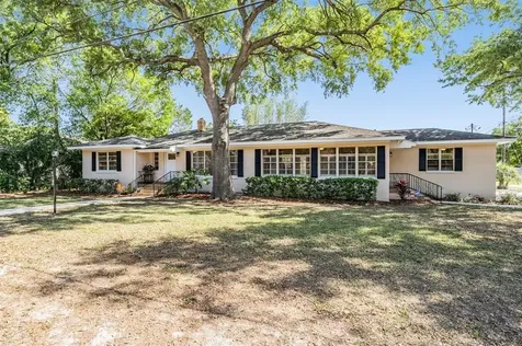 10403 Newport Circle Tampa FL 33612