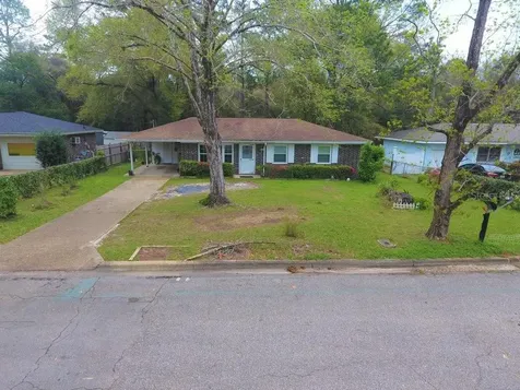 751 S Love Street Quincy FL 32351