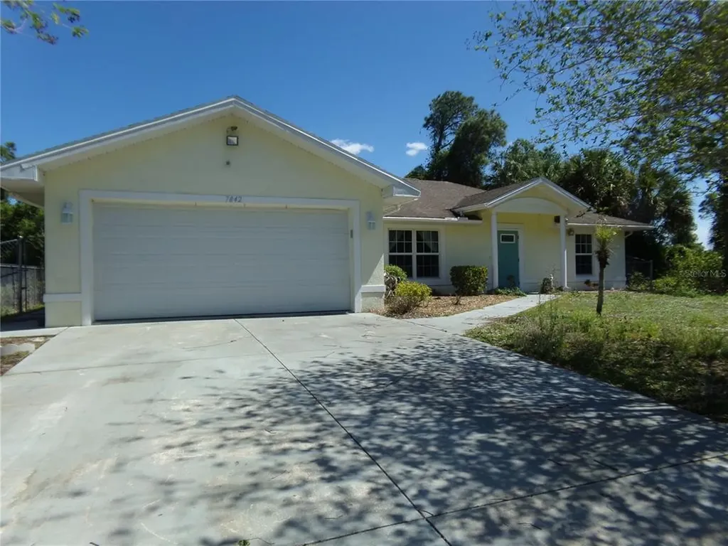 7842 Halleck Street North Port FL 34288
