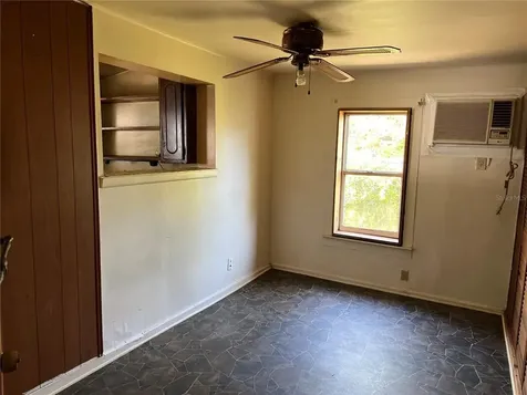 9406 N 18th Street Tampa FL 33612