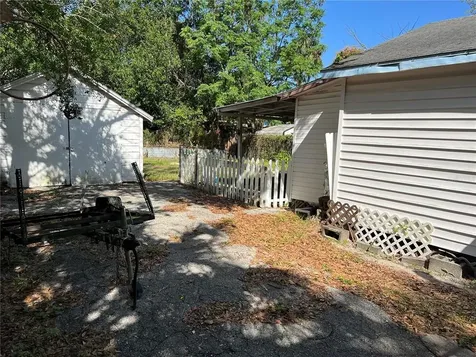 9406 N 18th Street Tampa FL 33612