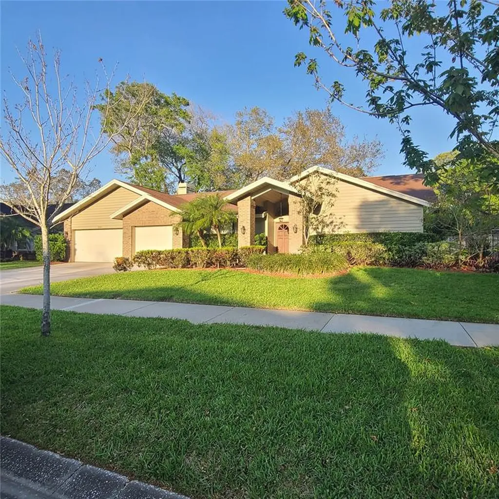 2757 Country Woods Lane Palm Harbor FL 34683