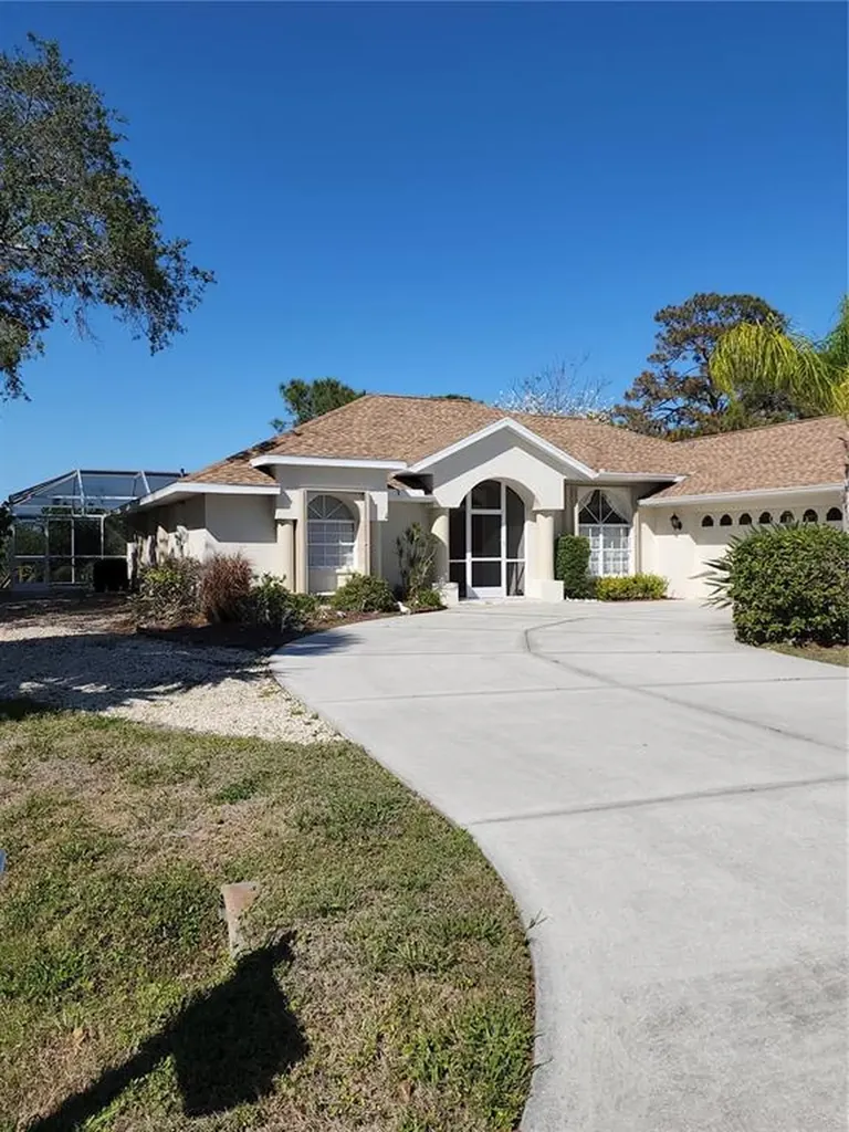 8140 Landings Lane Englewood FL 34224