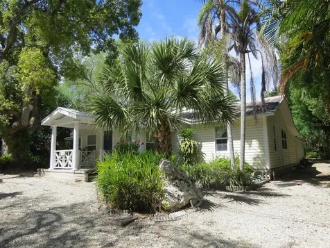 349 Limetta Street Palm Harbor FL 34683