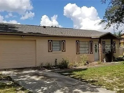 31 E Albatross Street Apopka FL 32712