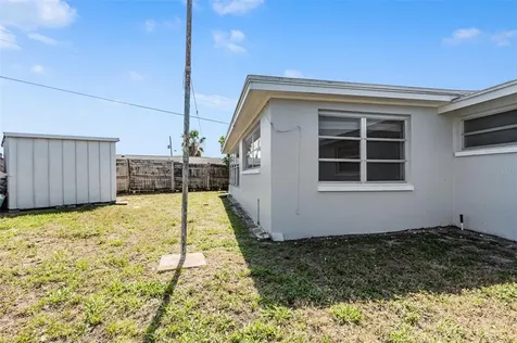 5252 Mosaic Drive Holiday FL 34690