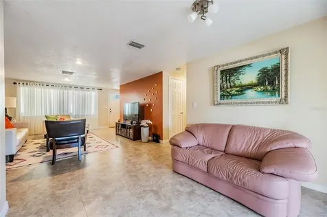 5252 Mosaic Drive Holiday FL 34690