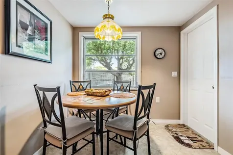5252 Mosaic Drive Holiday FL 34690