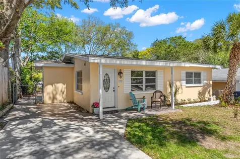 1327 Illinois Avenue Palm Harbor FL 34683