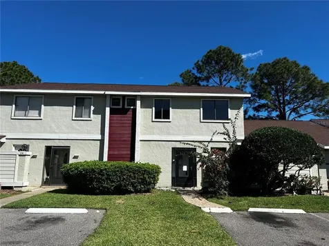 82 Pine Island Circle Kissimmee FL 34743