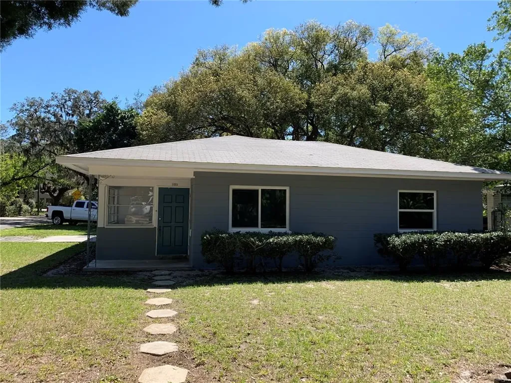 1109 E Ellicott Street Tampa FL 33603
