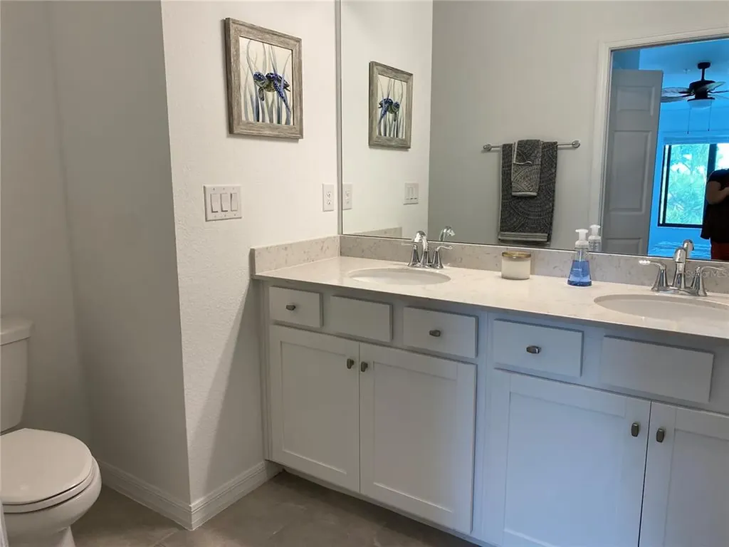 5664 Palmer Circle Bradenton FL 34211