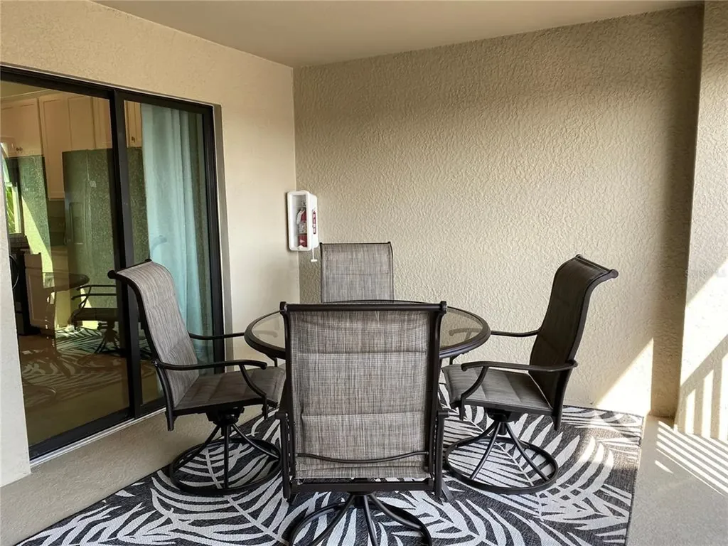 5664 Palmer Circle Bradenton FL 34211