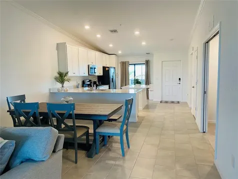 5664 Palmer Circle Bradenton FL 34211