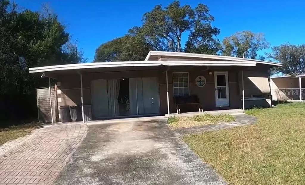 118 S Sunland Drive Sanford FL 32773