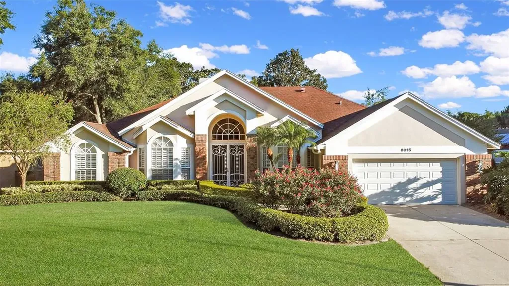 8015 Landgrove Court Orlando FL 32819