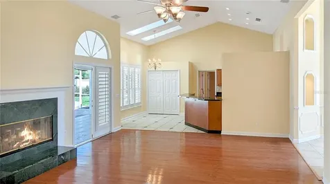 8015 Landgrove Court Orlando FL 32819