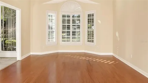 8015 Landgrove Court Orlando FL 32819