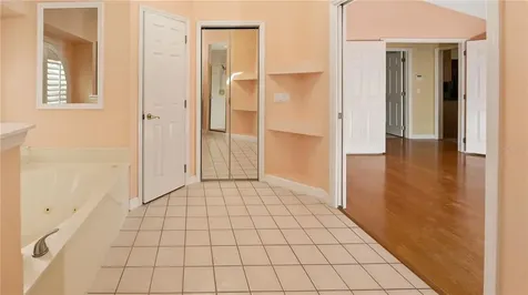 8015 Landgrove Court Orlando FL 32819