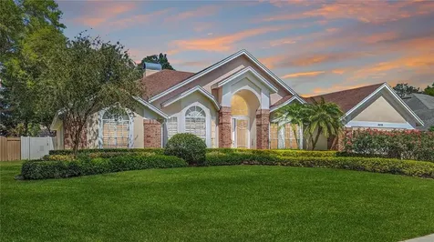 8015 Landgrove Court Orlando FL 32819