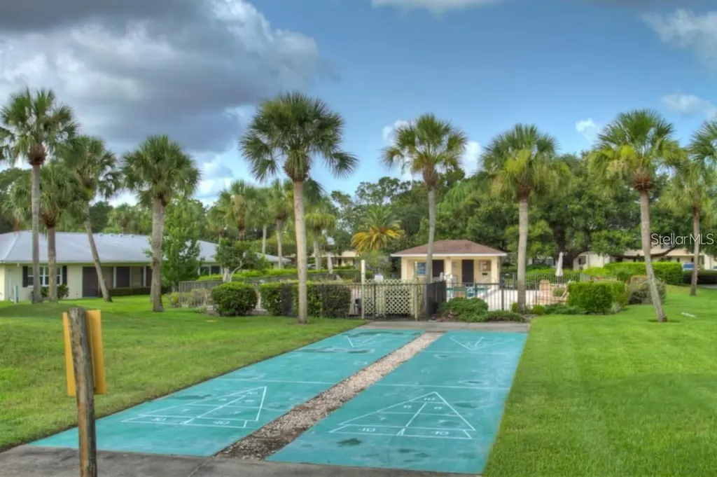 7062 W Country Club Drive N Sarasota FL 34243