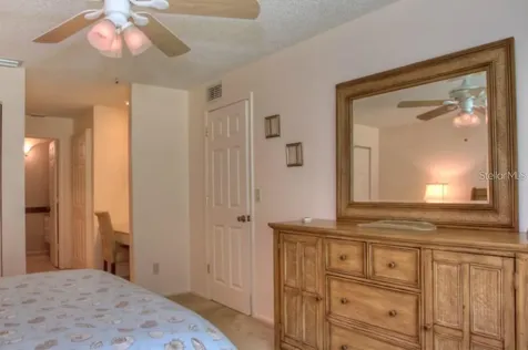 7062 W Country Club Drive N Sarasota FL 34243
