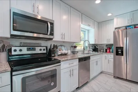 7255 37th Avenue N St Petersburg FL 33710