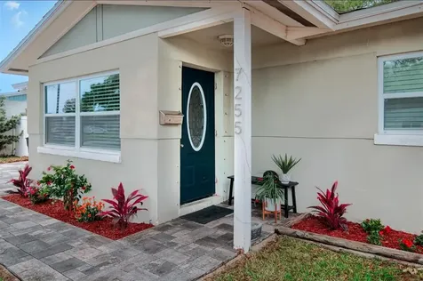 7255 37th Avenue N St Petersburg FL 33710