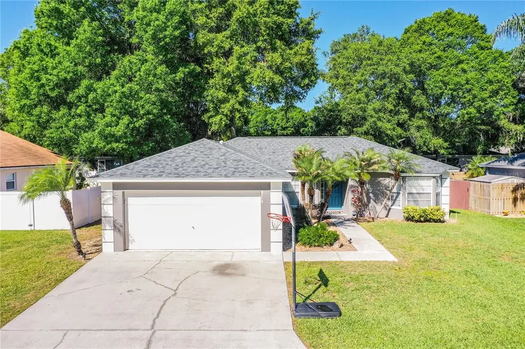 8110 Westmont Avenue Lakeland FL 33810