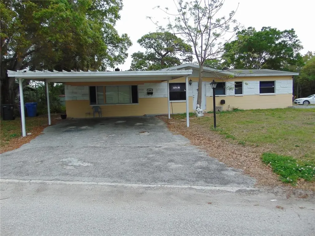 4501 Fountainbleau Road Tampa FL 33634