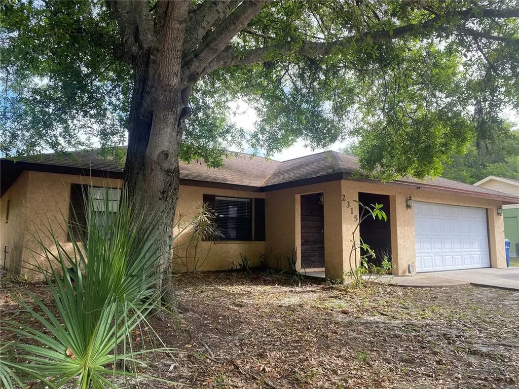 2315 Spring Oaks Court Sarasota FL 34234