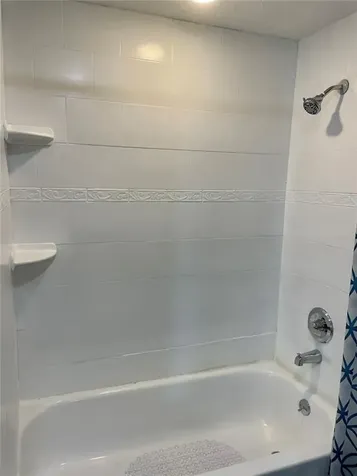3219 55th Avenue N St Petersburg FL 33714