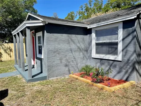 3219 55th Avenue N St Petersburg FL 33714