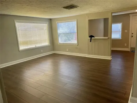 3219 55th Avenue N St Petersburg FL 33714