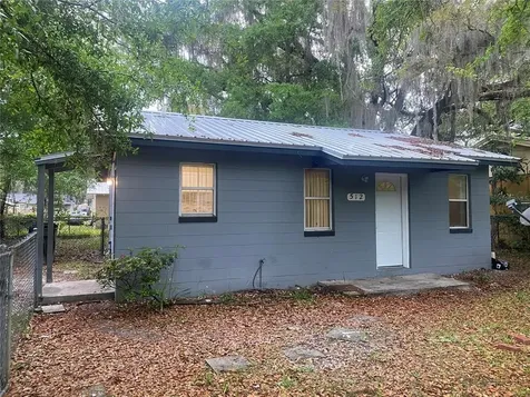 512 SE 15th Street Gainesville FL 32641