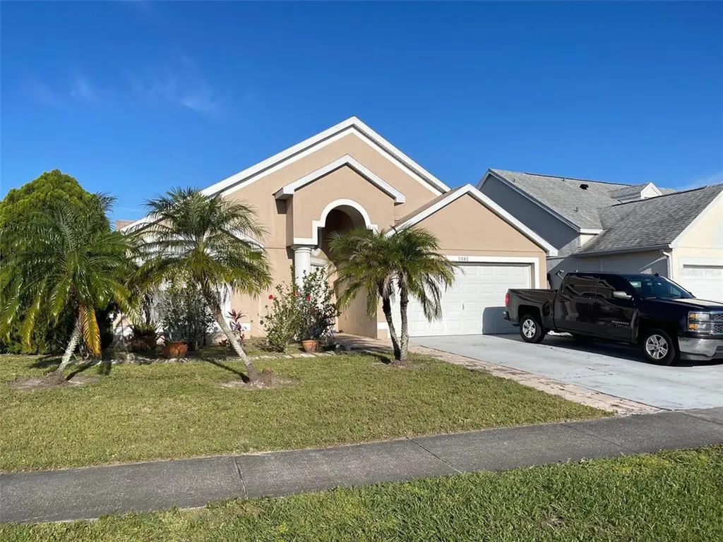 2082 Shannon Lakes Boulevard Kissimmee FL 34743