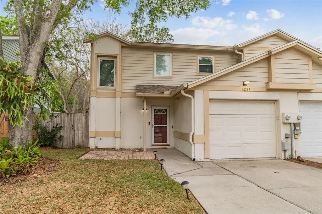 16858 Le Clare Shores Drive Tampa FL 33624