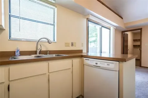 2706 NW 68th Avenue Gainesville FL 32653