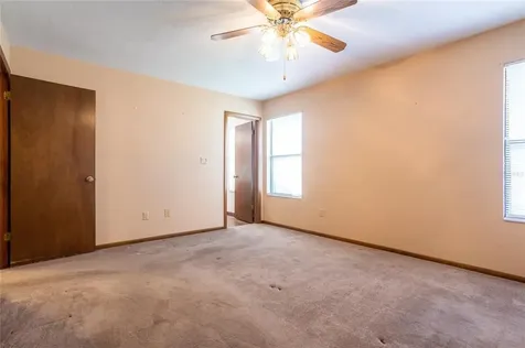 2706 NW 68th Avenue Gainesville FL 32653