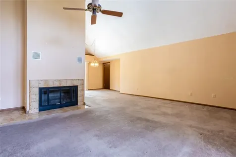 2706 NW 68th Avenue Gainesville FL 32653