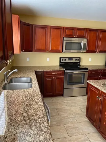 427 Barlyn Avenue Haines City FL 33844