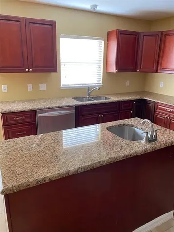 427 Barlyn Avenue Haines City FL 33844