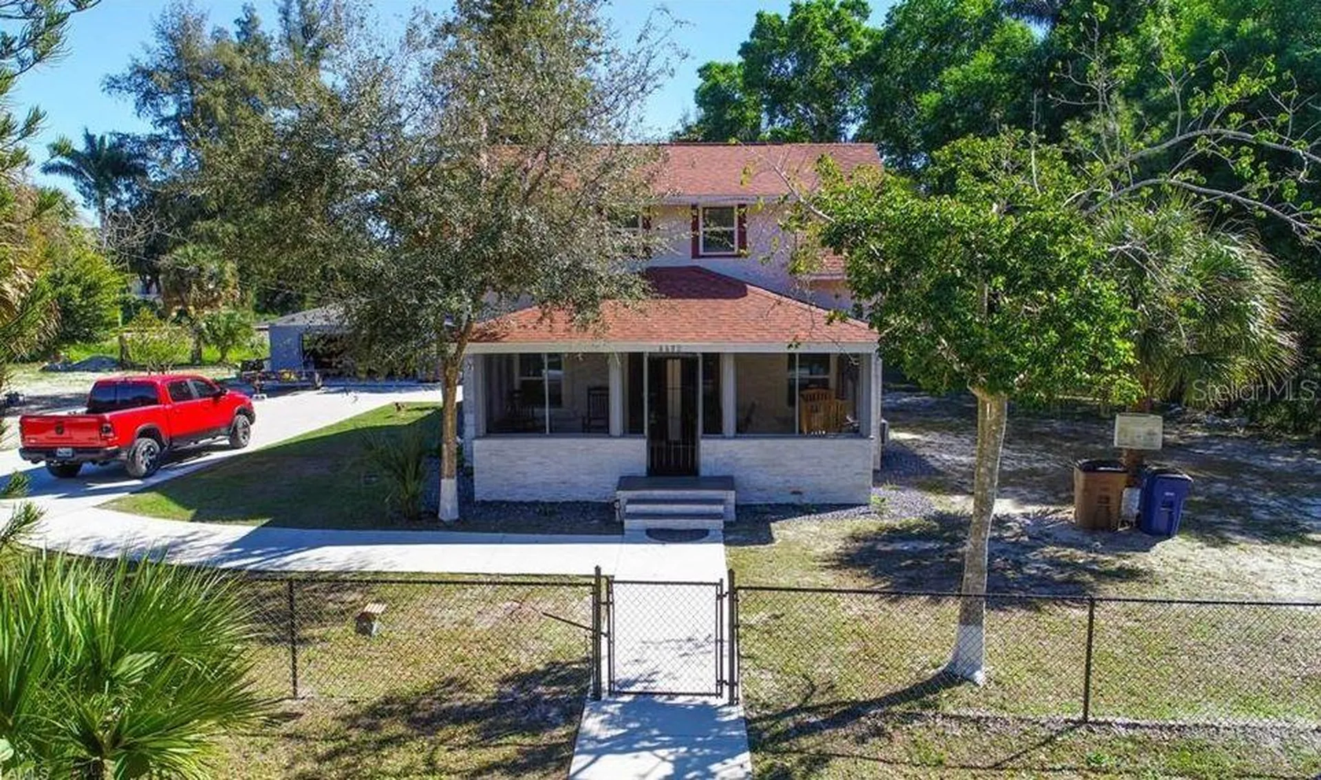 4632 Seminole Street Fort Myers FL 33905