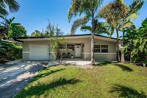 4034 Helena Street NE St Petersburg FL 33703