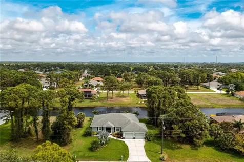 43 Tournament Road Rotonda West FL 33947