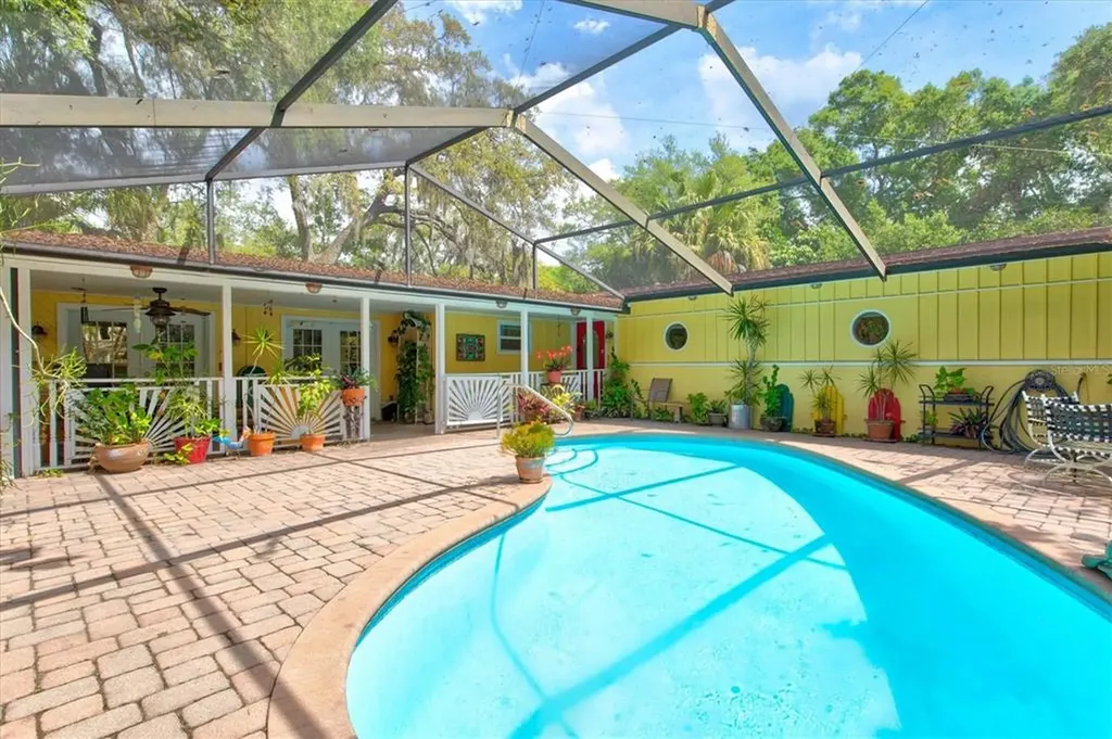 2011 Euclid Terrace Sarasota FL 34239