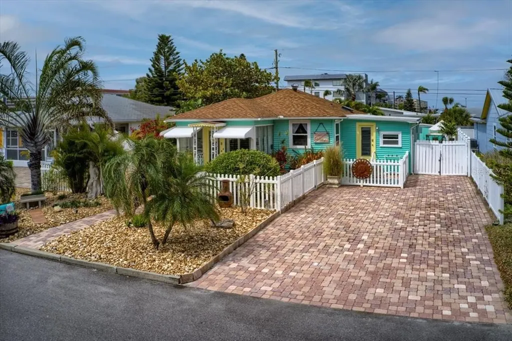 3041 Dupont Street S Gulfport FL 33707
