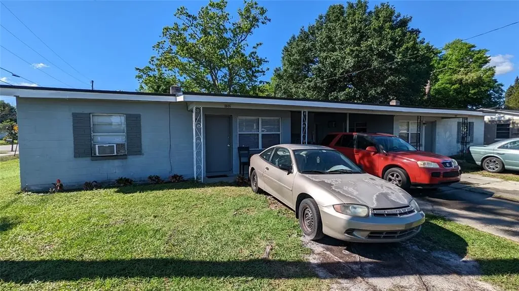 102 W Lancaster Road Orlando FL 32809