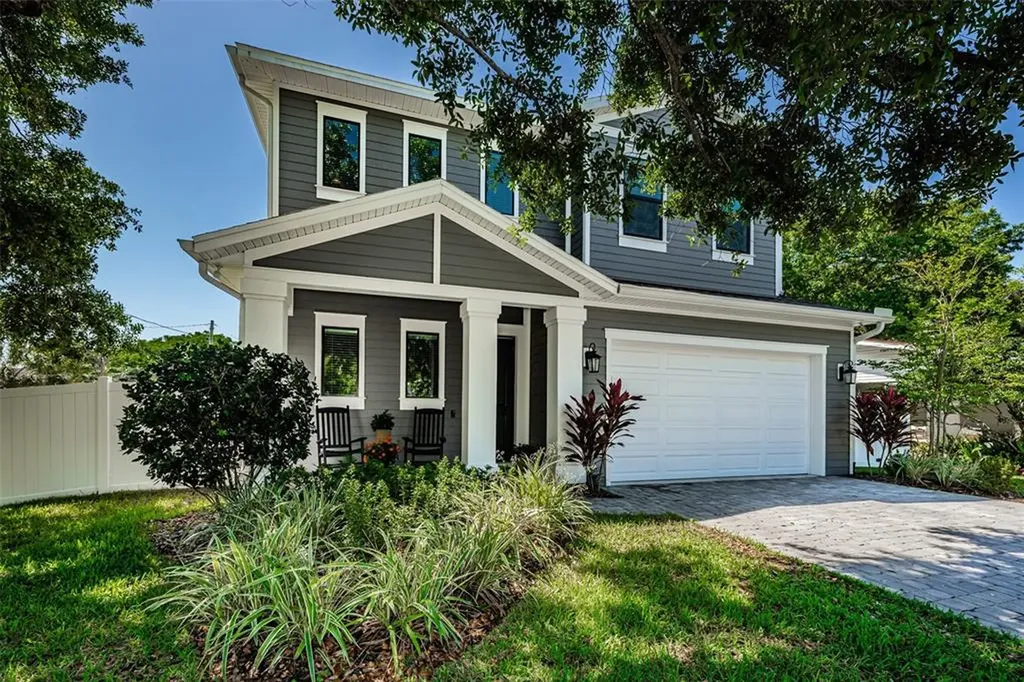 3202 W Cherokee Avenue Tampa FL 33611