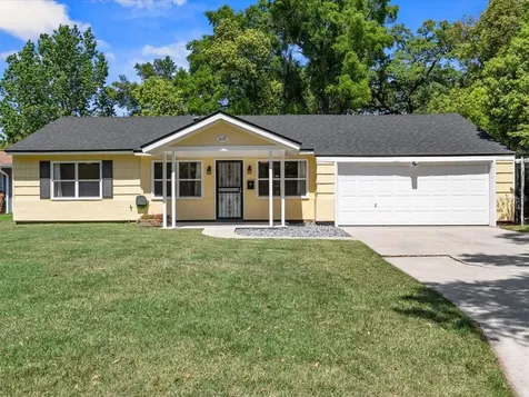 1639 E Ridgewood Street Orlando FL 32803